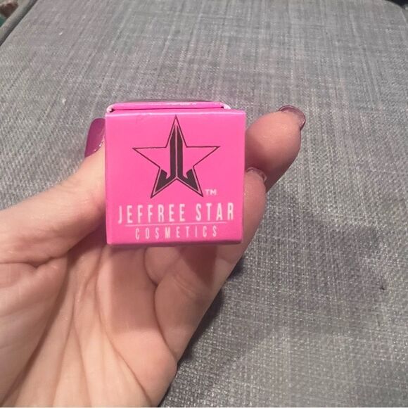 NIB Jeffree Star velvet trap pink messiah lipstick - Picture 4 of 6